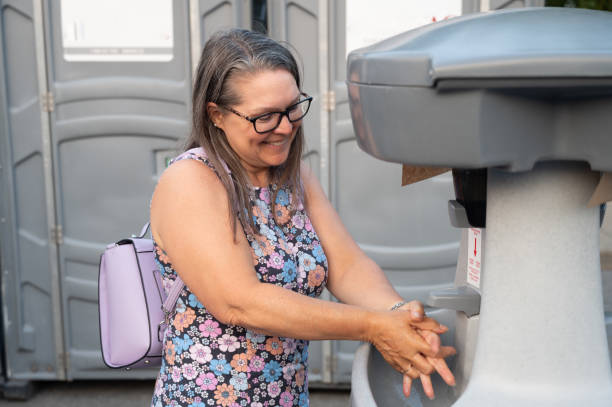 Best Luxury portable toilet rental  in Sublimity, OR
